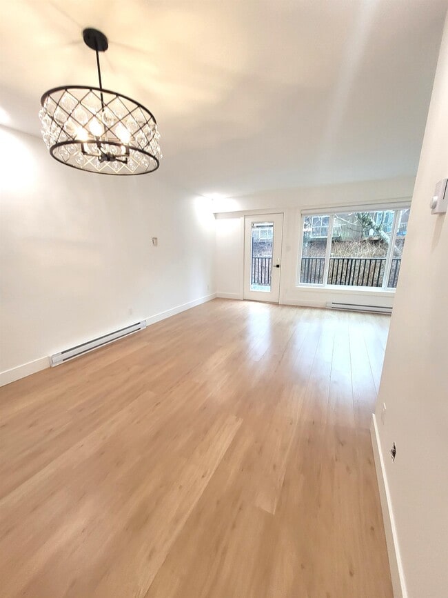 Photo - 1010 Immanuel St