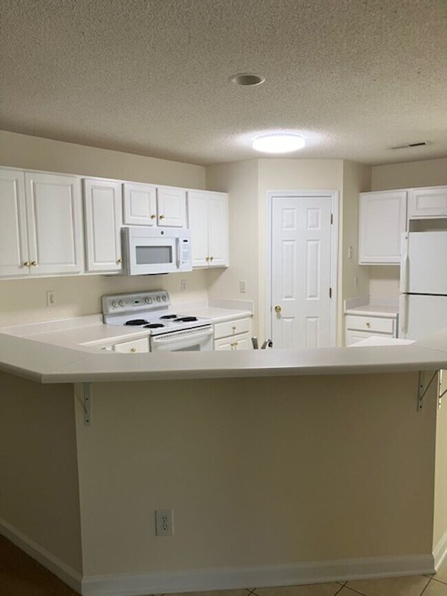 Photo - 5002-07 Unit 5002-07