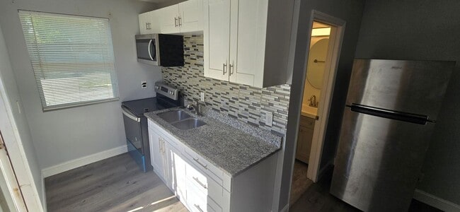 Photo - 3832 46th Ave N