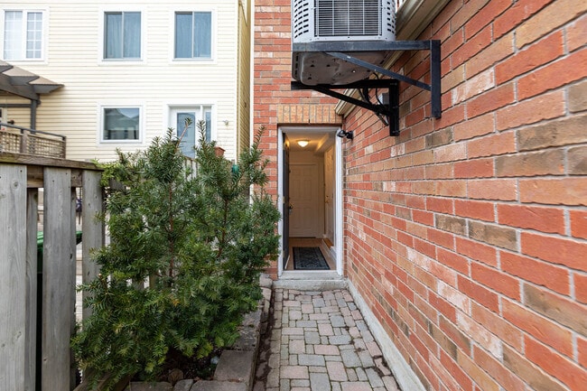 Photo - 16 Natalie Pl