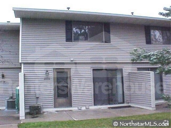Building Photo - 4326 Chatsworth St N Rental