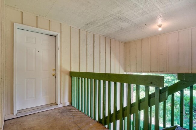 Photo - 346 Fairway Ave