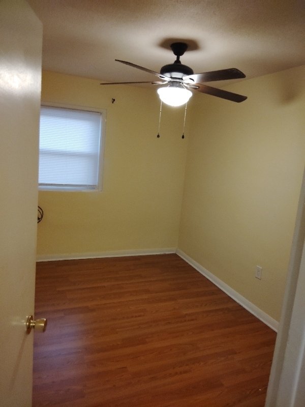 Photo - 1346 Pennwood Rd Unit 1