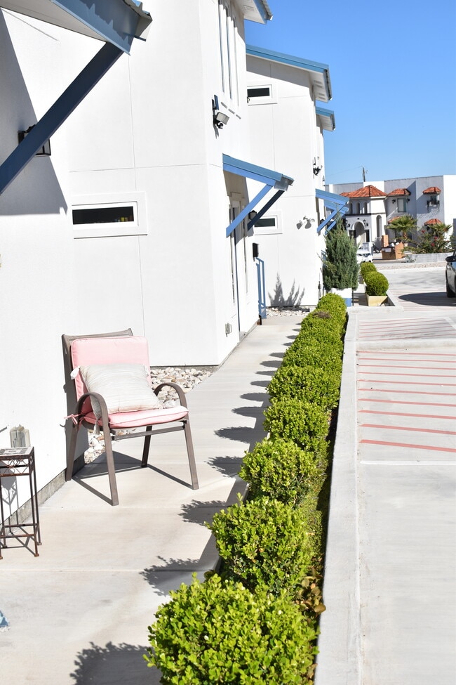 Photo - 135 Colorado St