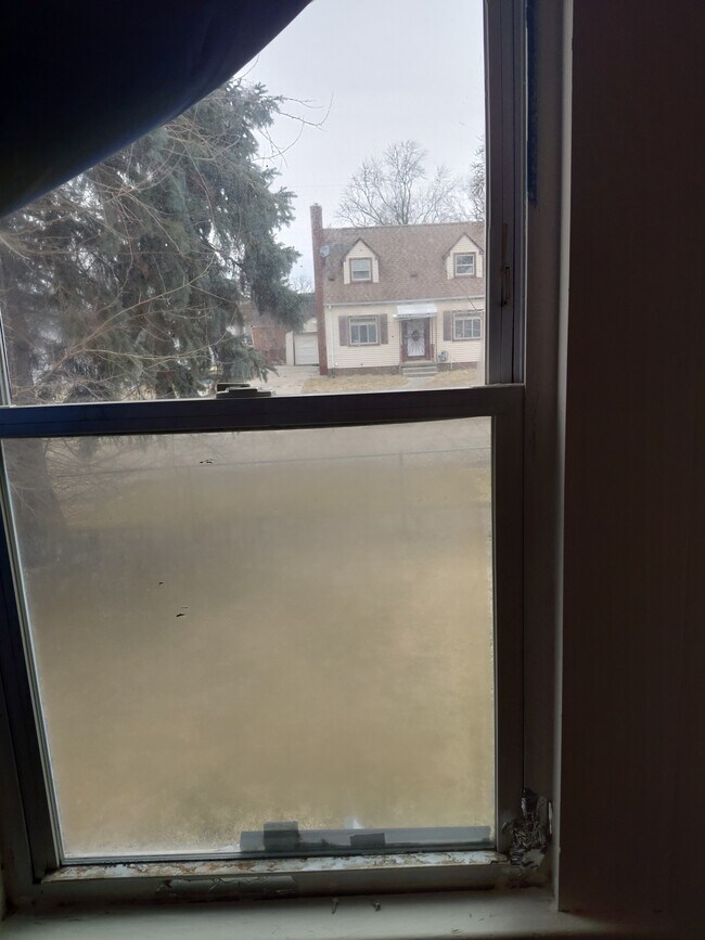 Photo - 311 W Genesee St