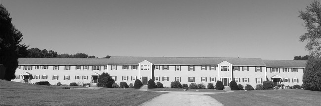 Exterior View - 139 W Main St Apartments Unit B2