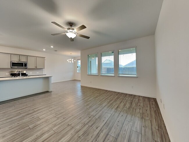 Photo - 7209 Dandelion Rd