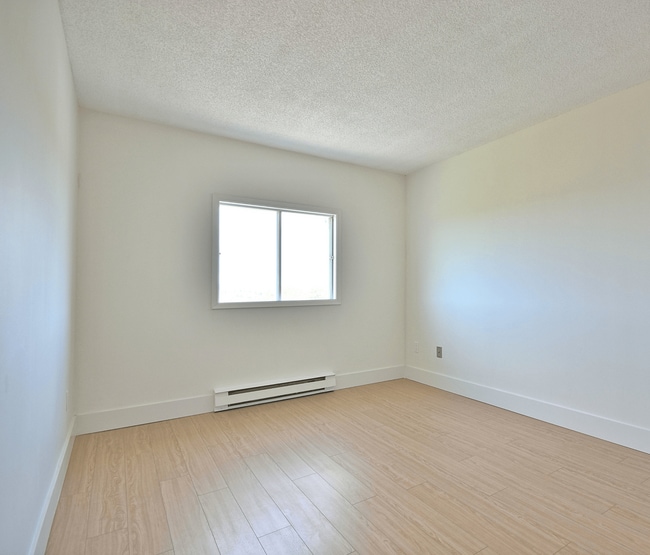 Photo - 127 & 157 Biggs Street