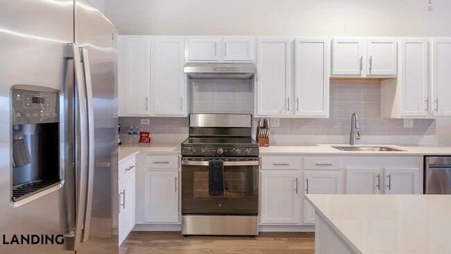 Photo - 8900 Archer Ave Unidad 2410