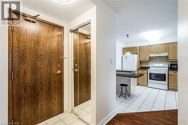 Photo - 1276 Maple Crossing Blvd Unité 1603