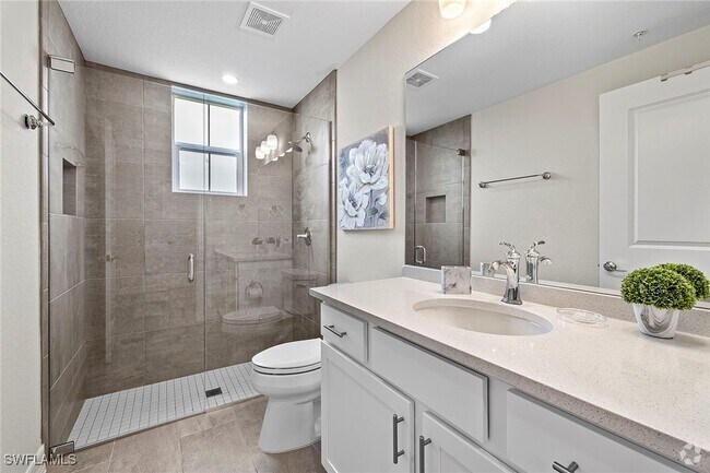 Building Photo - 172 Indies Dr E Unit 101 Rental