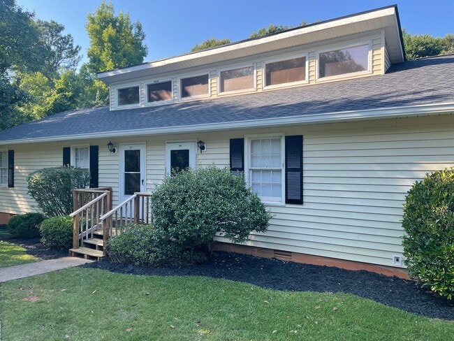 Building Photo - 290 Timothy Rd