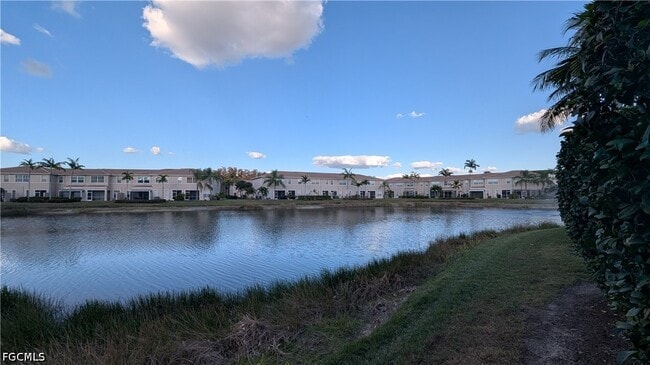 4000 Cherrybrook Loop