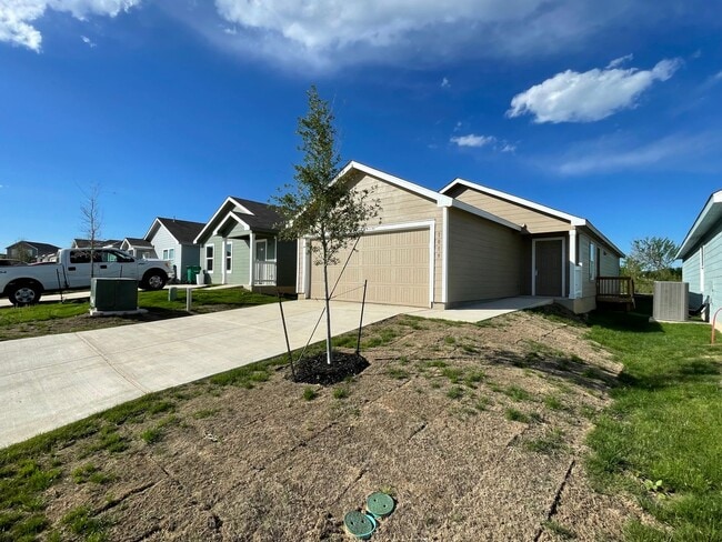 Photo - Beautiful Like-New Home on the Golf Course in Mission Del Lago!