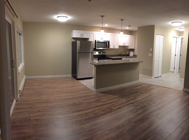 Photo - West View Apartments