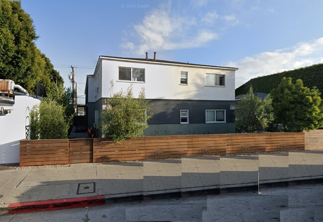 Building Photo - 12556 Washington Blvd Rental