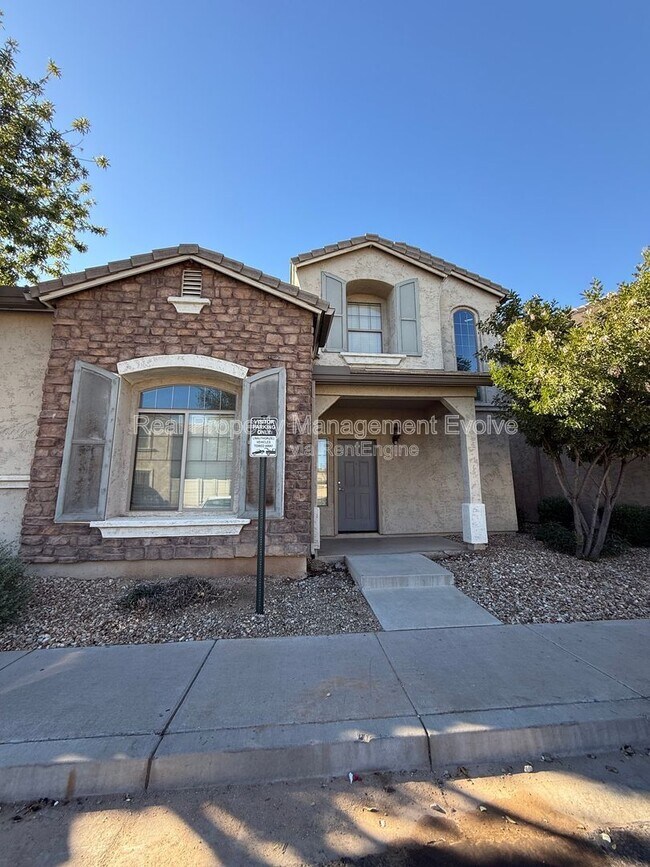 Photo - 8323 W Sheridan St