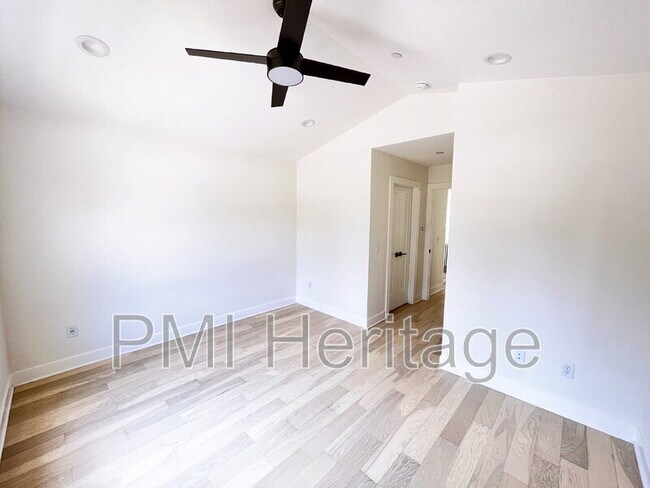 Photo - 602 N 6th St