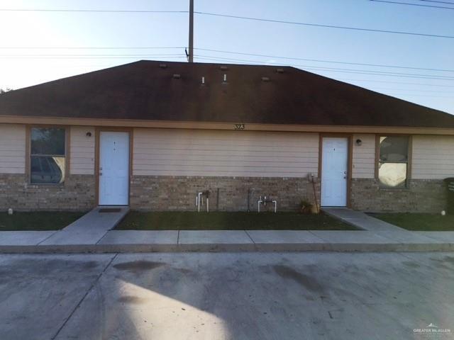 Building Photo - 323 Rockport St Rental
