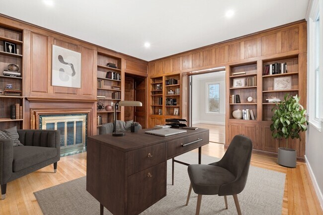 Photo - 108 Lake Ave