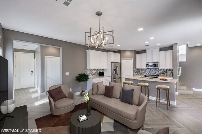 Photo - 12420 Pinetina St