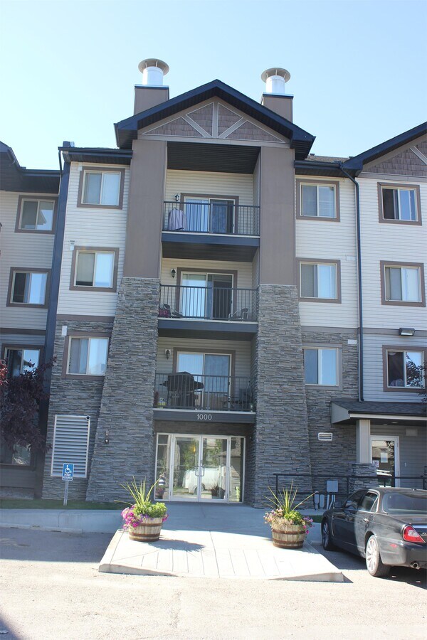 Photo - 8-1228 Bridlecrest Dr SW