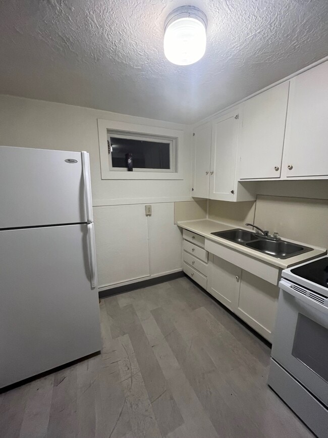 618 S 4th Ave Unit 4