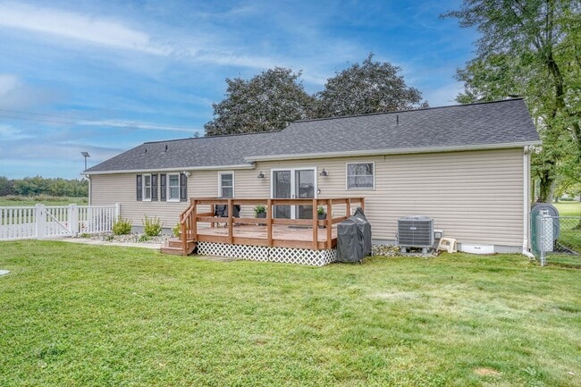 Photo - Just What You Have Been Looking For a Sing...