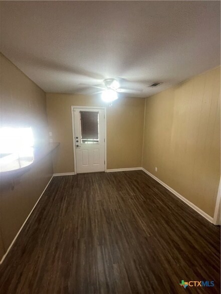 Photo - 301 Richmond Rd Casa