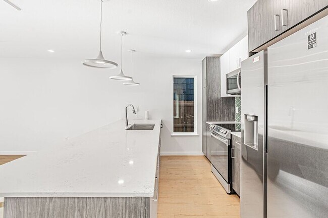 Photo - 1717 Ingalls St