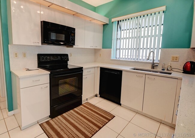 Photo - 19356 Cherry Hills Terrace