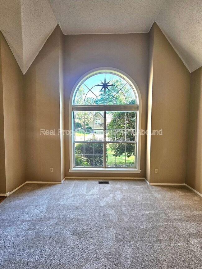 Photo - 4009 East 88th St S