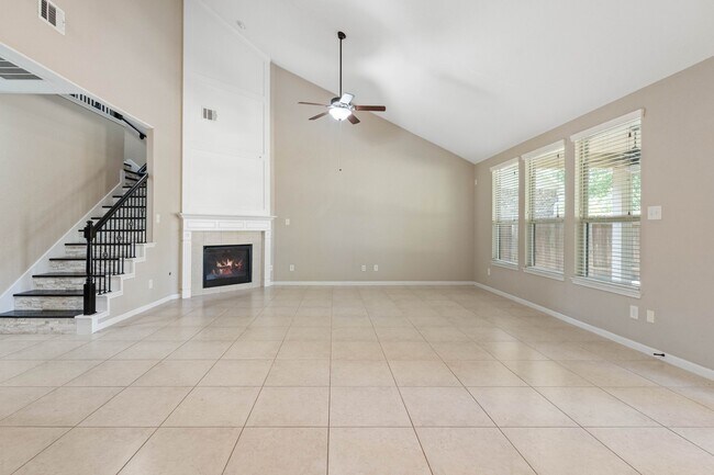 Photo - 208 Forest Peak Way