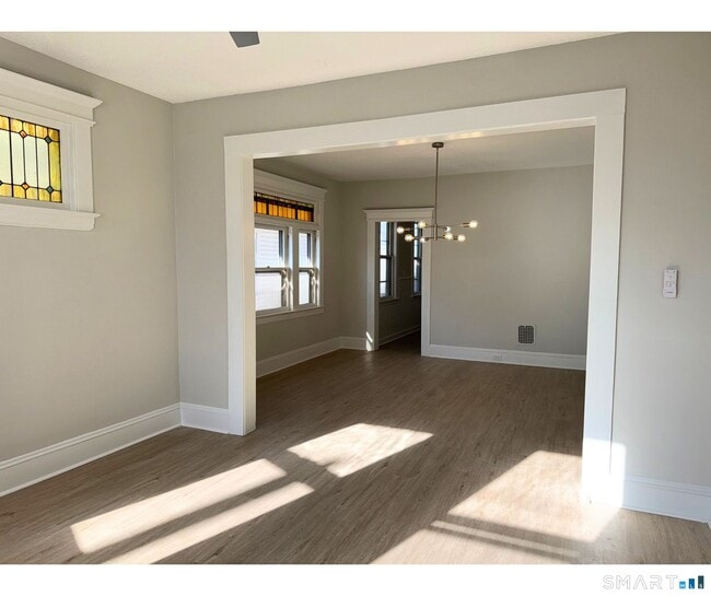 Photo - 74 Garfield Ave Unit 2nd floor