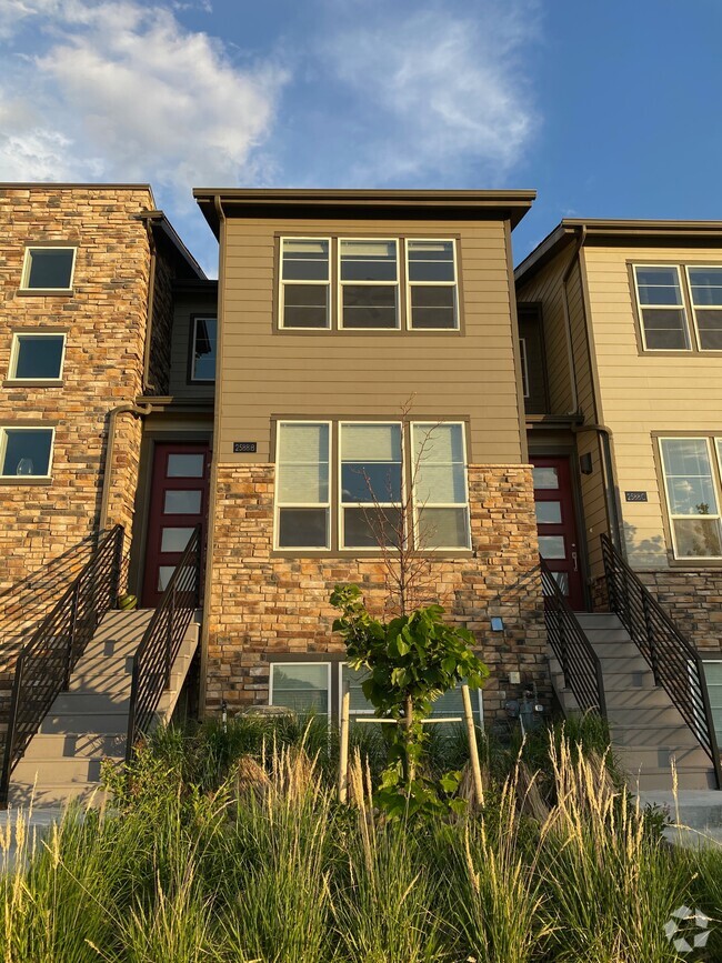 Building Photo - 2588 Meadows Blvd Rental