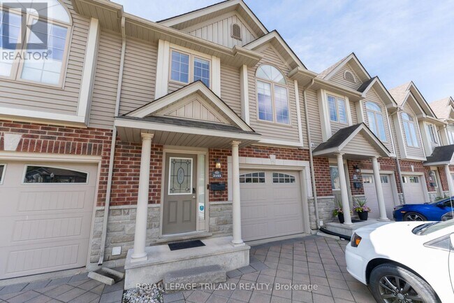 Photo - 2153 N Routledge Park