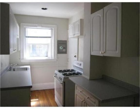 Photo - 590 Washington St Unit 2
