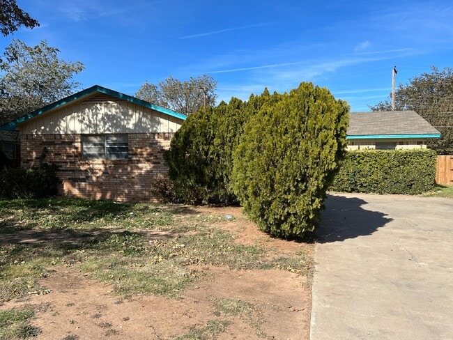 Photo - 5510 12th St