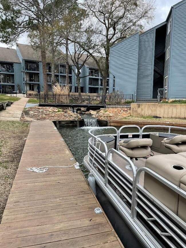 Photo - 12500 Melville Dr Unit 124c