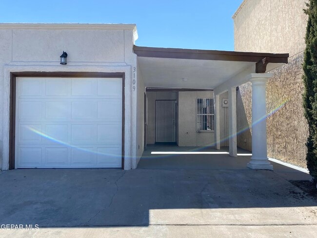 Photo - 3109 Wayside St