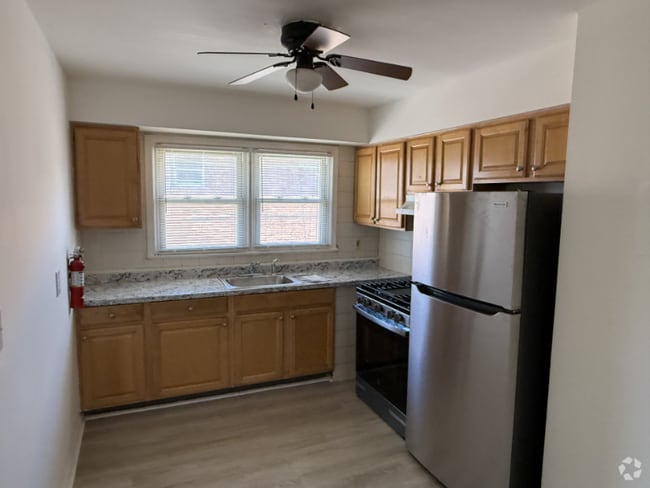 Building Photo - 312-314 Convery Blvd Rental