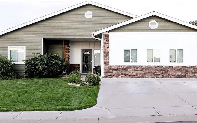 Building Photo - 961 N Kiaya Ln