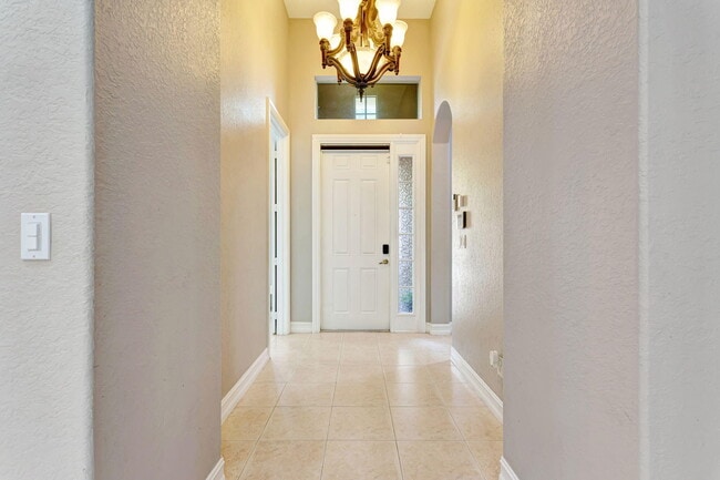 Photo - 8240 NW 105th Ln