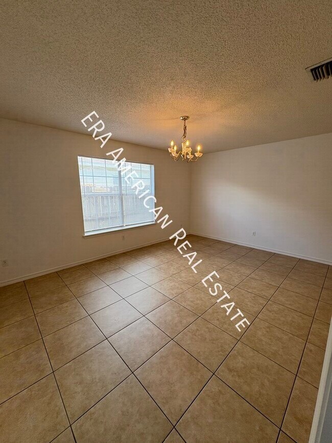 Photo - 953 Southern Oaks Ct