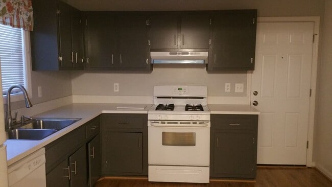 Photo - 1528 11th St S