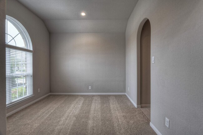 Photo - 21215 Flowering Dogwood Cir