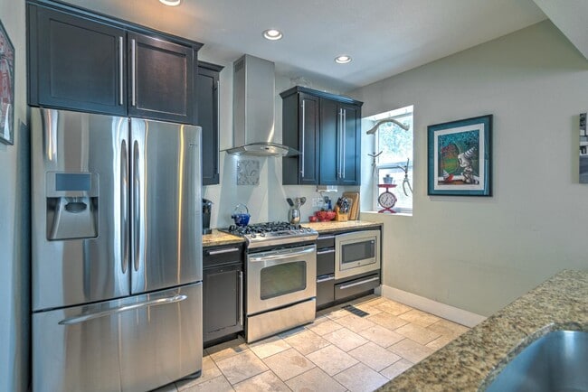Photo - Fantastic 4 bedroom, 3 bath, 2 car garage!
