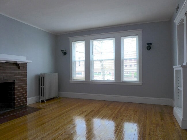 Photo - 610 Cambridge St Apartment