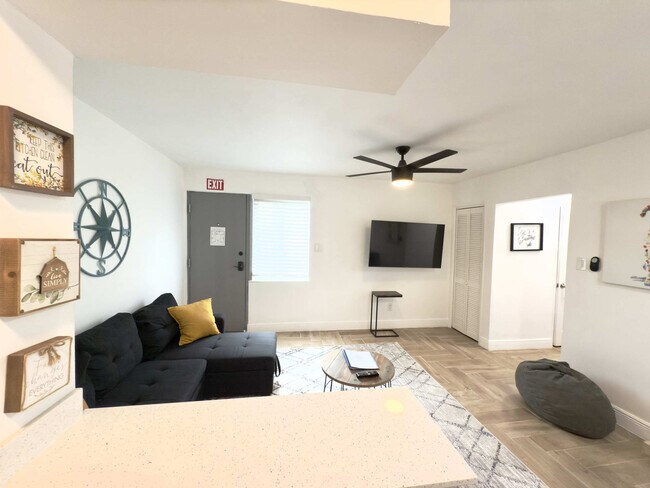 Photo - 329 Madison St Unit SI FL2-ID1075794P