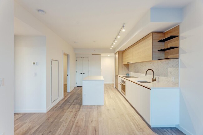 Photo - 10448 University Dr Unit 4xx